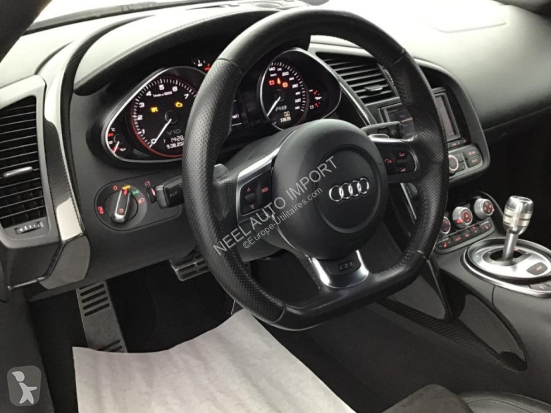 عربة نفعية Audi R8 Spyder 5.2 V10 FSI 525CH...