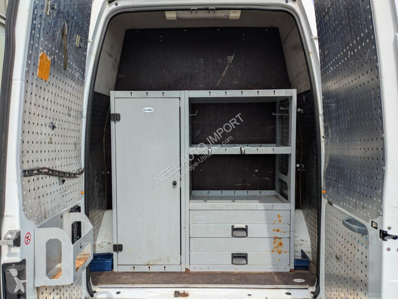 Véhicule utilitaire Ford TRANSIT 330 2.2 TDCI...