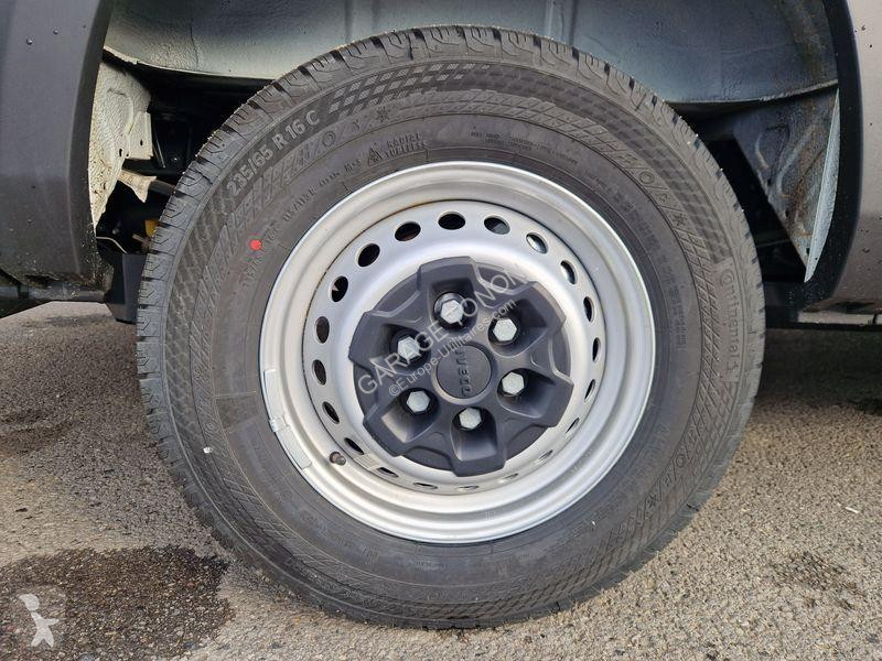 Véhicule utilitaire Iveco 35S14 GAZ GNC + ESSENCE