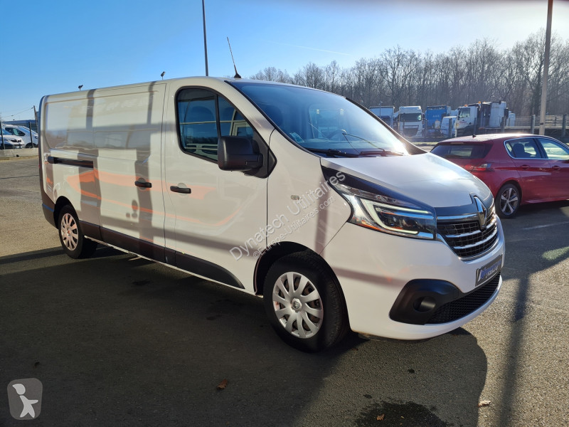 عربة نفعية Renault TRAFIC III FG L2H1 1300 2.0...