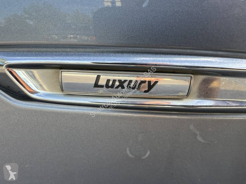 Samochód dostawczy BMW V (F10) 525dA xDrive...