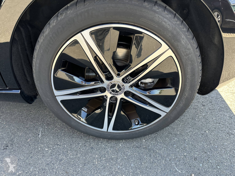 Коммерческий автомобиль Mercedes Classe A 180 d...