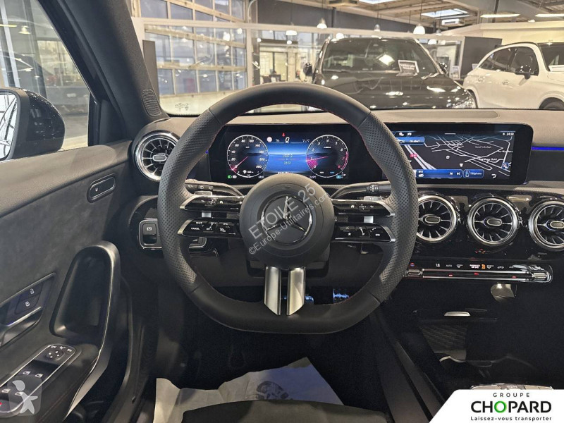 عربة نفعية Mercedes Classe A 200 7G-DCT