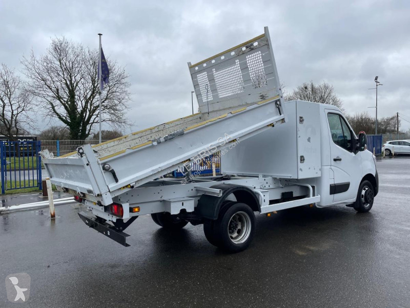 عربة نفعية Renault MASTER 130