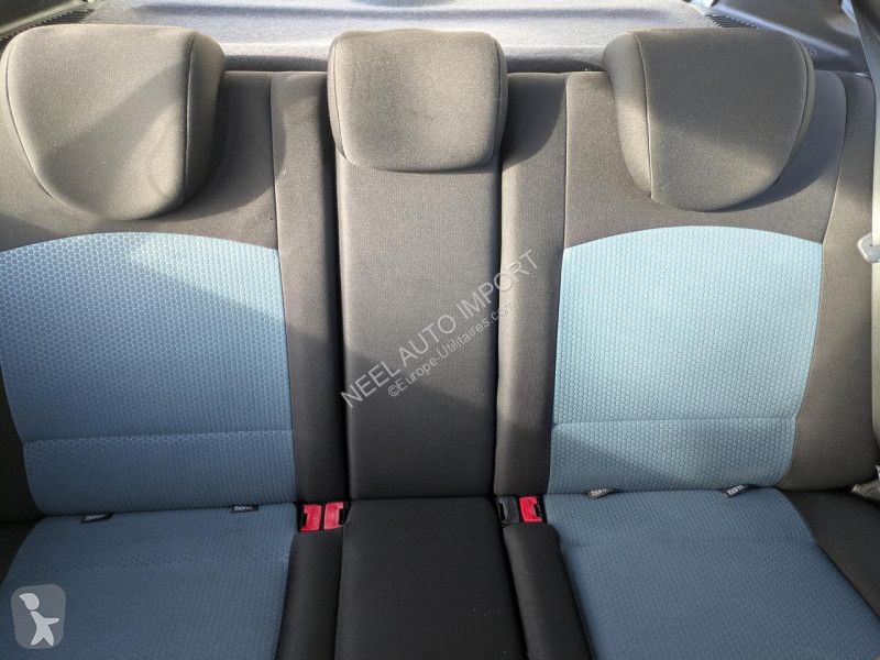 Véhicule utilitaire Renault CLIO II CAMPUS 1.5...