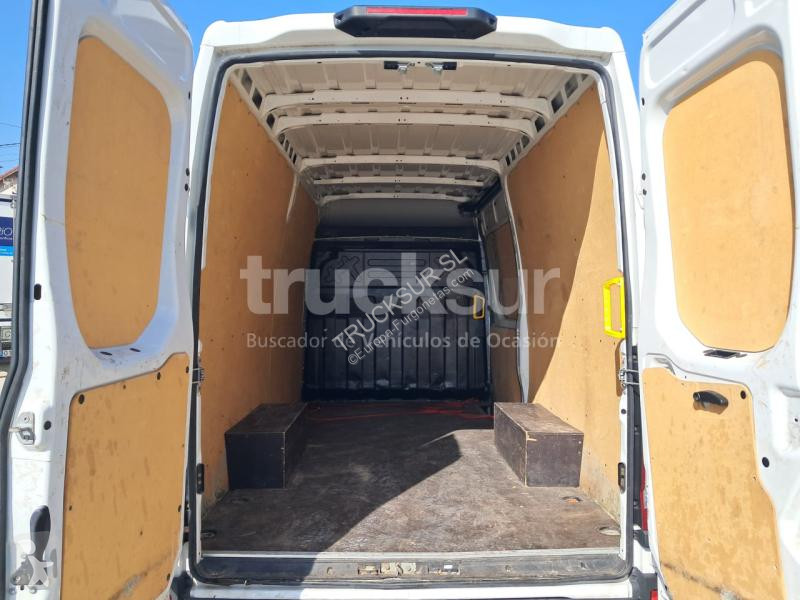 عربة نفعية Iveco  DAILY 35S16 12M3