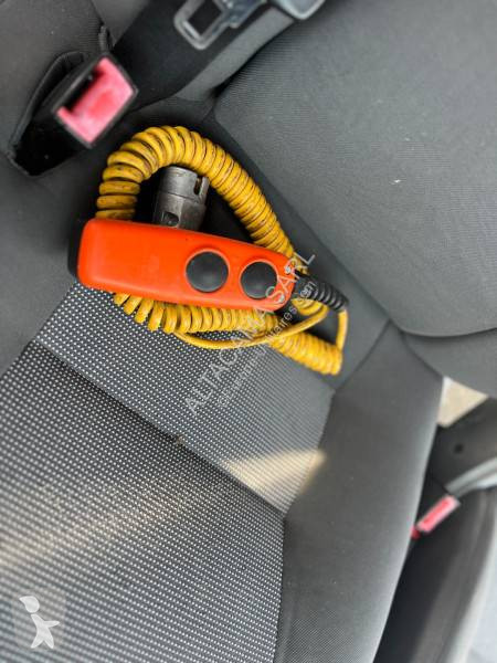 Véhicule utilitaire Peugeot