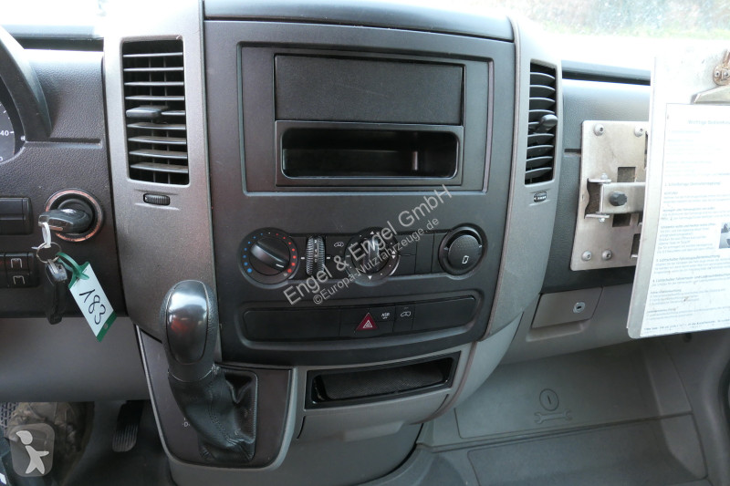 Лекотоварен автомобил Mercedes SPRINTER 310 CDI...