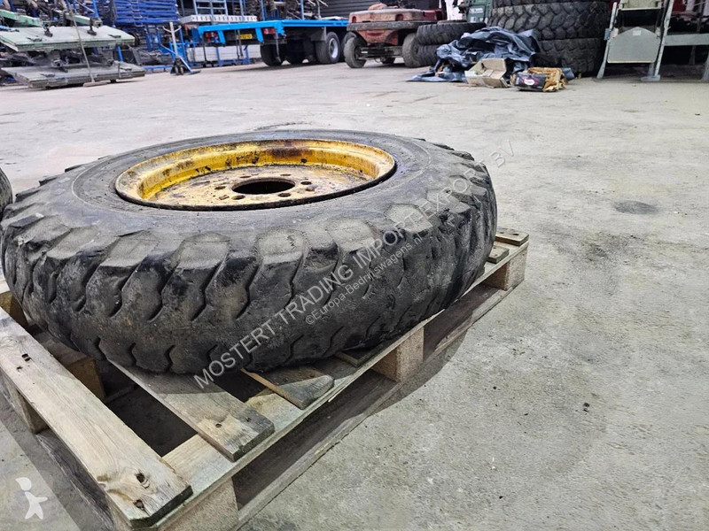Samochód dostawczy Goodyear 11.00-24 Goodyear...