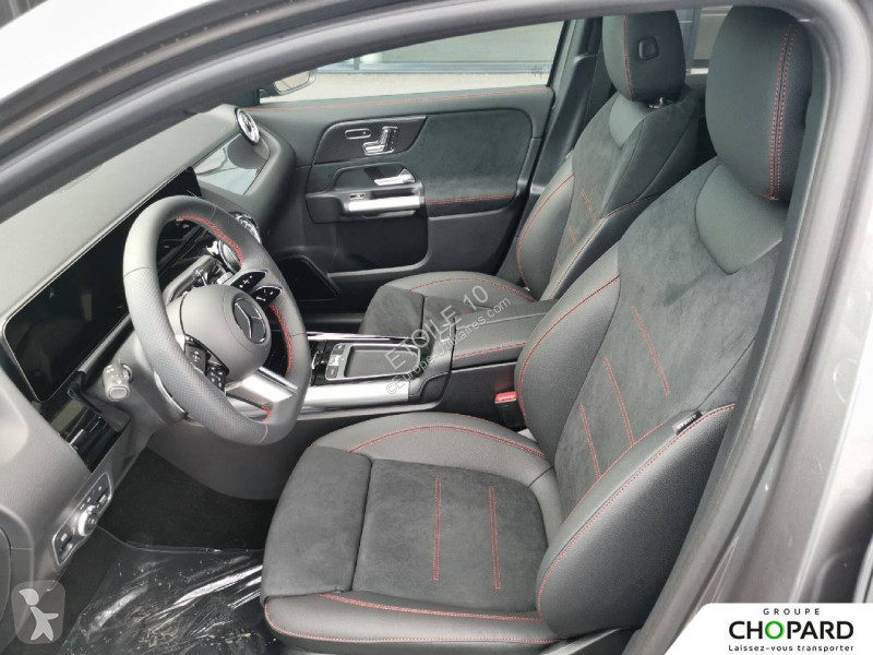 عربة نفعية Mercedes GLA 200 7G-DCT