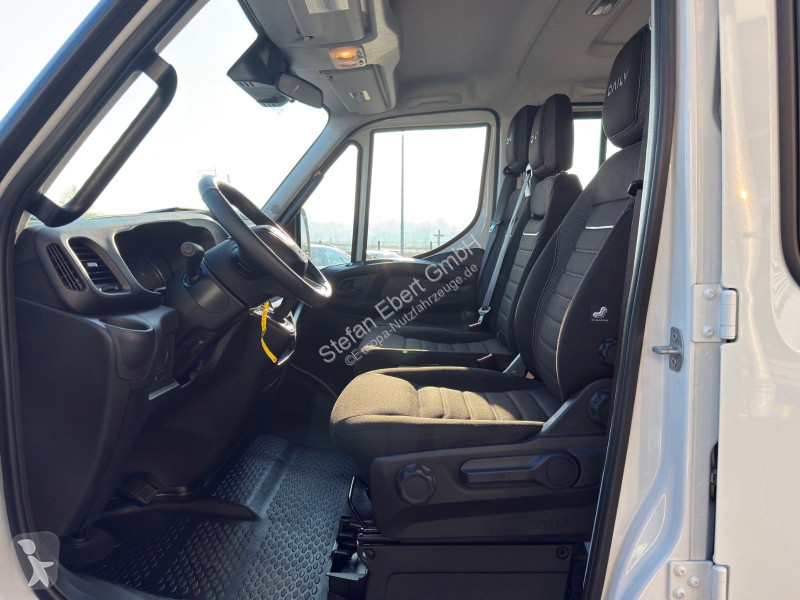 عربة نفعية Iveco 35S16 A8...