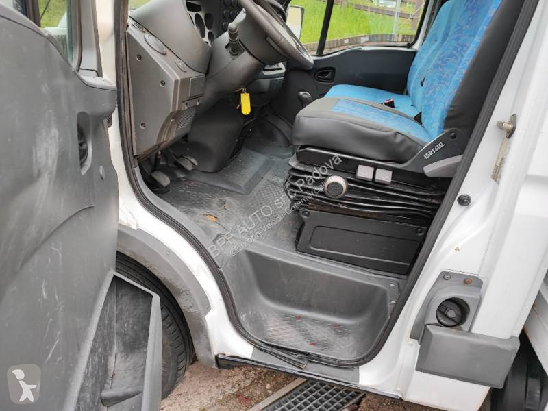 عربة نفعية Iveco