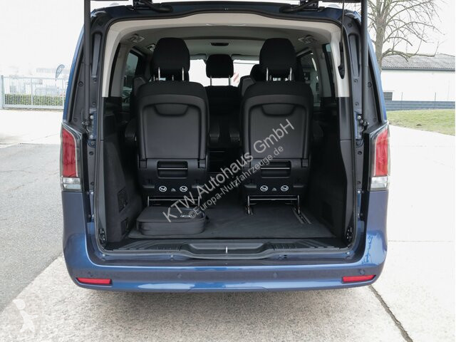 Mercedes EQV 300...