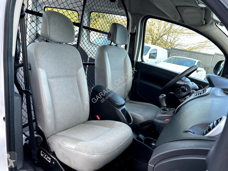 عربة نفعية Renault Maxi Grand Volume 1.5 dci 90...