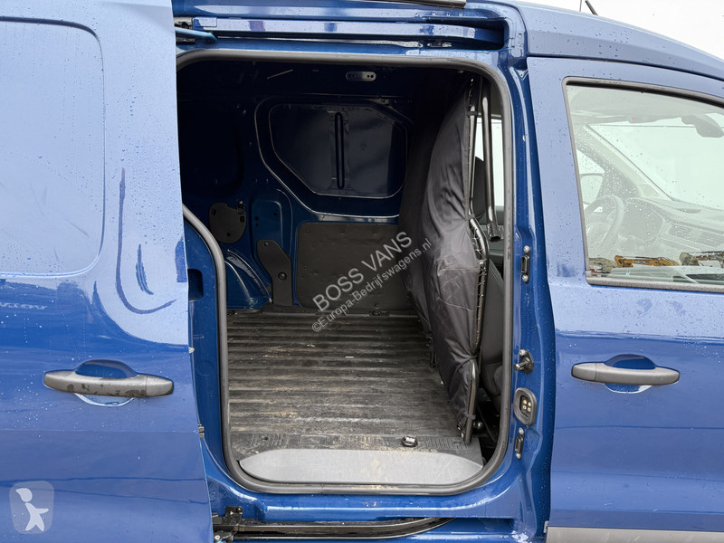 Véhicule utilitaire Renault 1.3 TCe 100 Comfort...