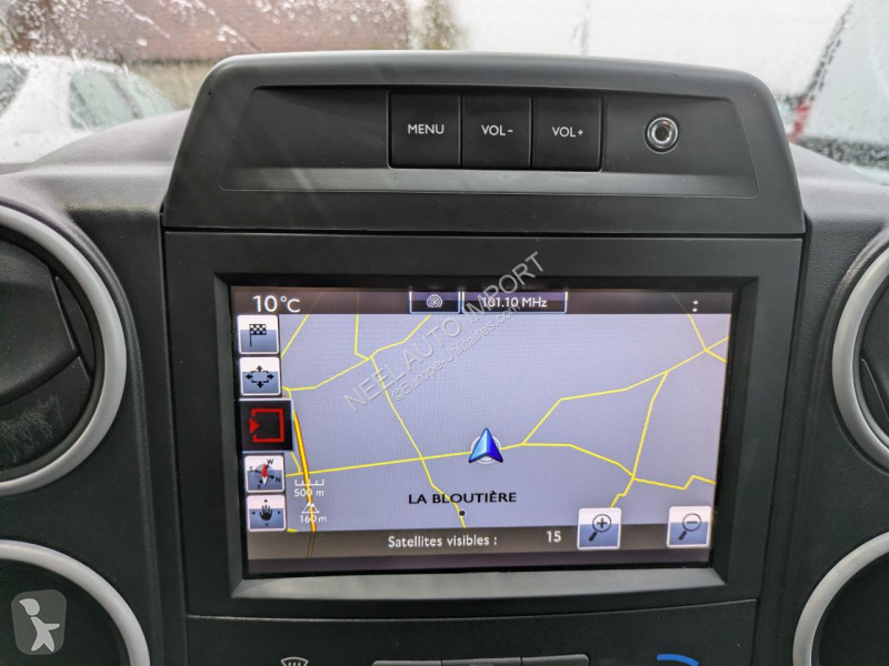 Véhicule utilitaire Citroën BERLINGO II 1.6...