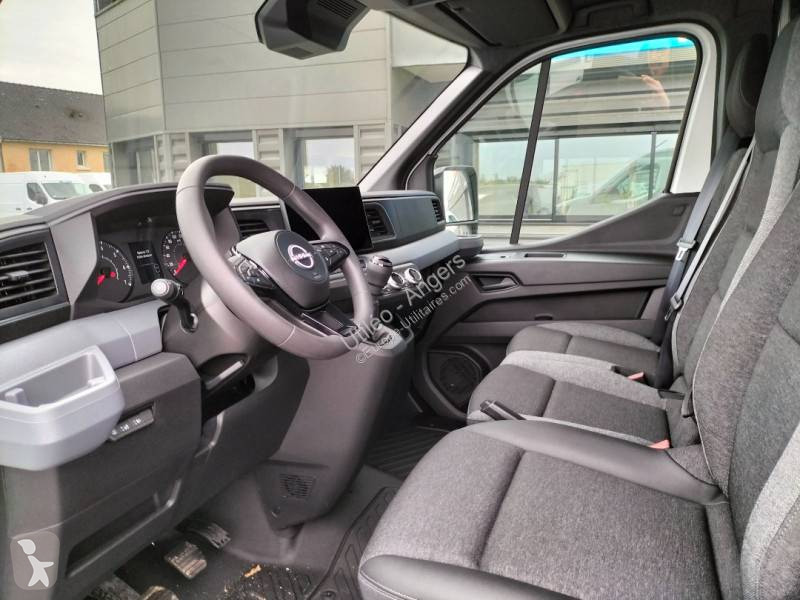 Furgoneta Nissan