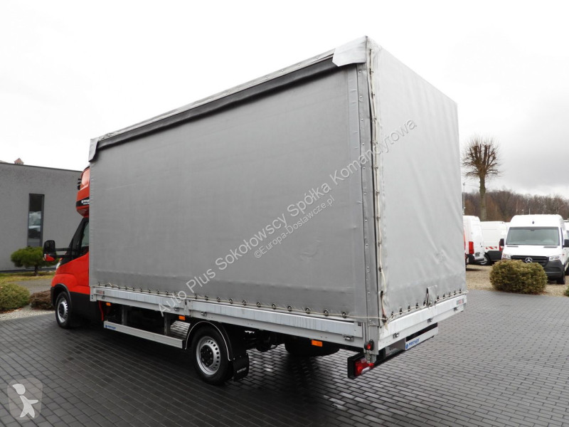 Furgoneta Iveco 35S18 DAILY