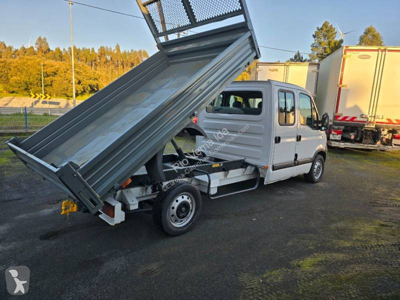 عربة نفعية Renault