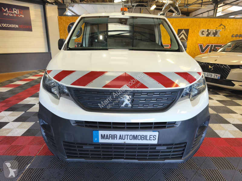 Véhicule utilitaire Peugeot PARTNER