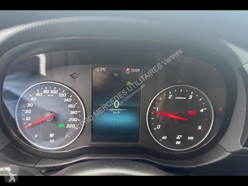 Véhicule utilitaire Mercedes 110 CDI Long Pro 5cv