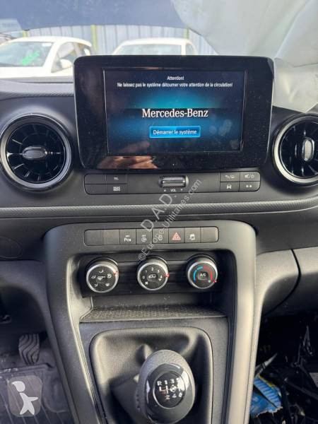 Véhicule utilitaire Mercedes