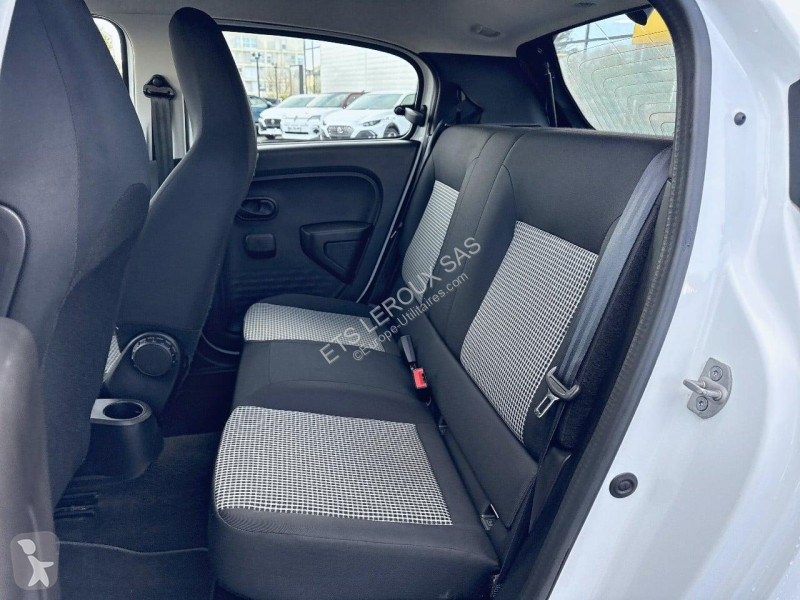 Veicolo commerciale Renault TWINGO E-TECH...