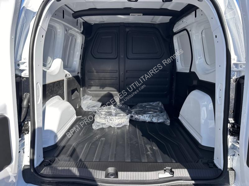 Bedrijfswagen Mercedes 110 CDI Long