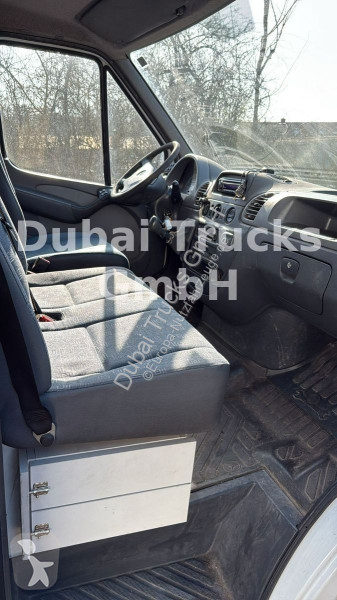 عربة نفعية Mercedes