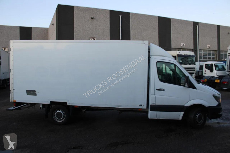 Mercedes 316 + THERMO KING van