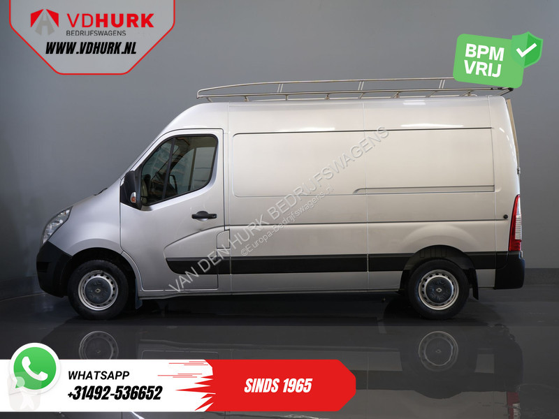 Véhicule utilitaire Renault T35 2.3 dCi 145 pk...