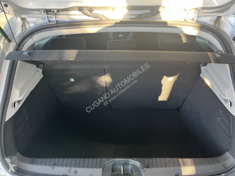 عربة نفعية Renault CLIO V 1.0 TCE 90CH EVOLUTION