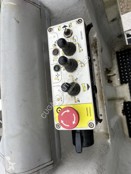 Véhicule utilitaire Renault MASTER III CCB...