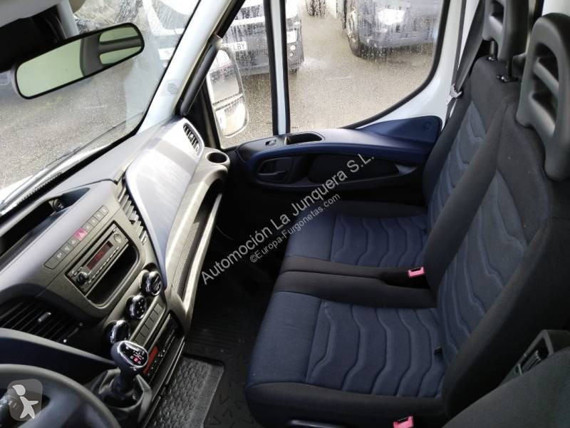 عربة نفعية Iveco