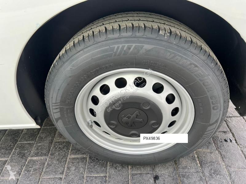 Furgoneta Peugeot pro blueHDI 100