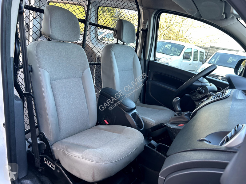 عربة نفعية Renault Maxi Grand Volume 1.5 dci 90...