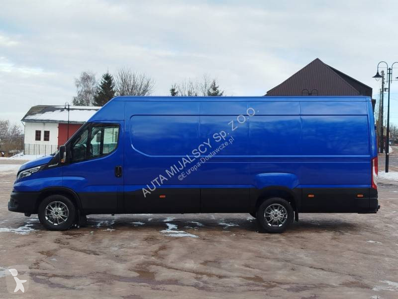 Samochód dostawczy Iveco