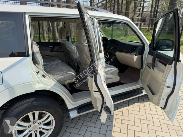 Furgoneta Mitsubishi GLS 3.8 - V6 , 4x4 , 7...