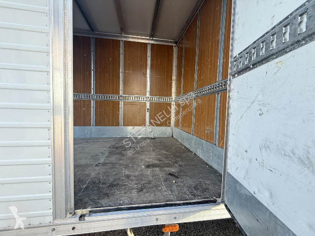 Veicolo commerciale Iveco DAILY 35C14H BOX +...