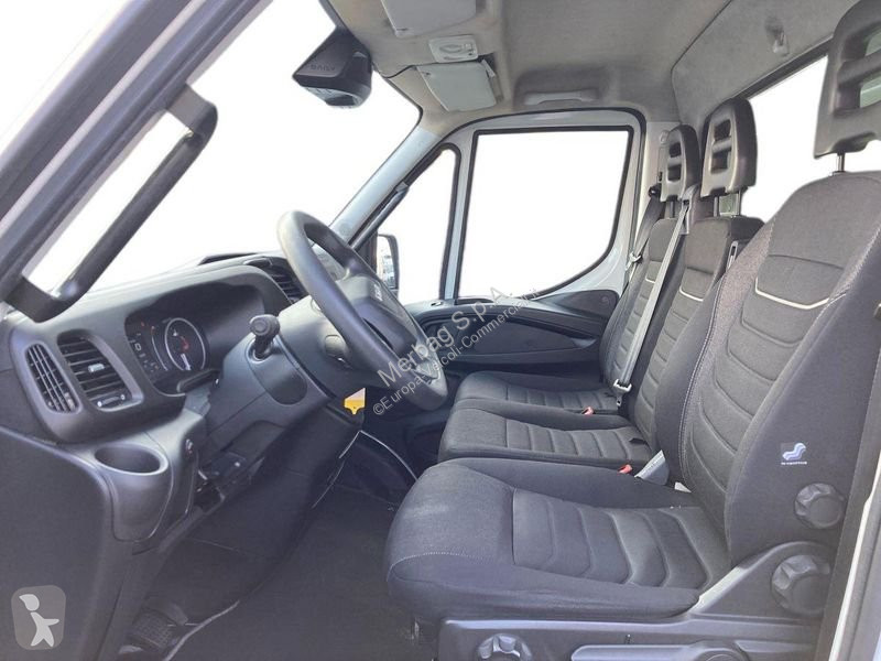Furgoneta Iveco 35 S18H3.0 3000 cab. HD