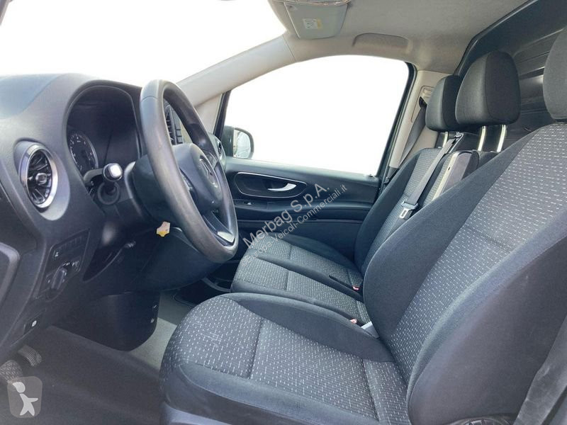 Samochód dostawczy Mercedes 116 F Long