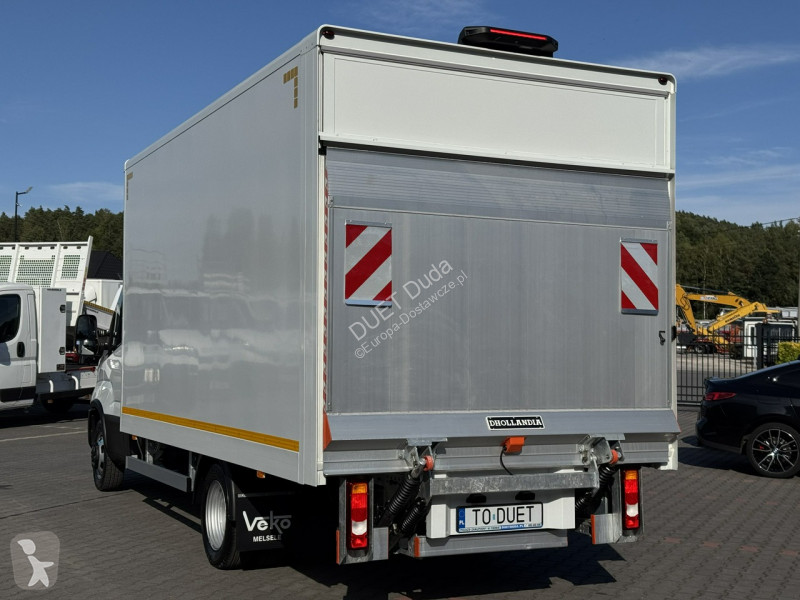 Furgoneta Iveco 35C14