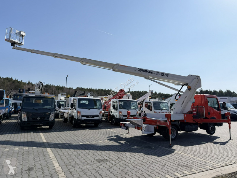 Nissan  Transporter