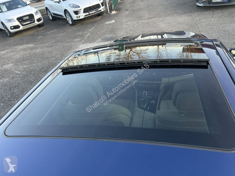 Samochód dostawczy BMW Touring V (F11) 525dA...