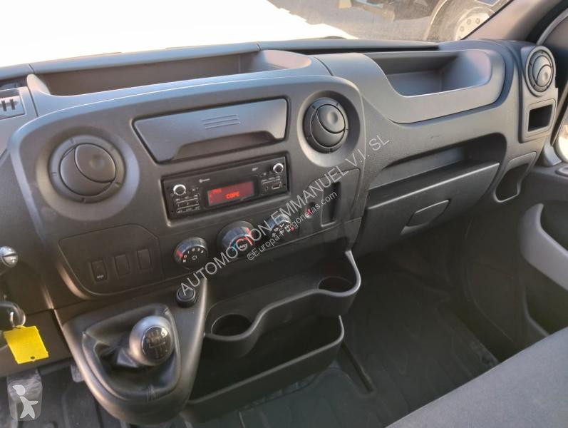 Furgoneta Renault 2.3 DCI 125