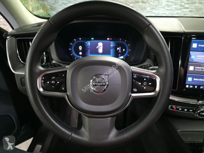 Samochód dostawczy Volvo XC60 B4 Micro-Hybride...