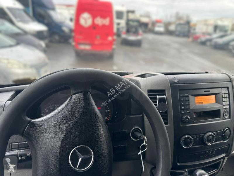 Mercedes 216 CDI Transporter