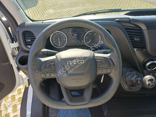 عربة نفعية Iveco DAILY 35C16 - 4100