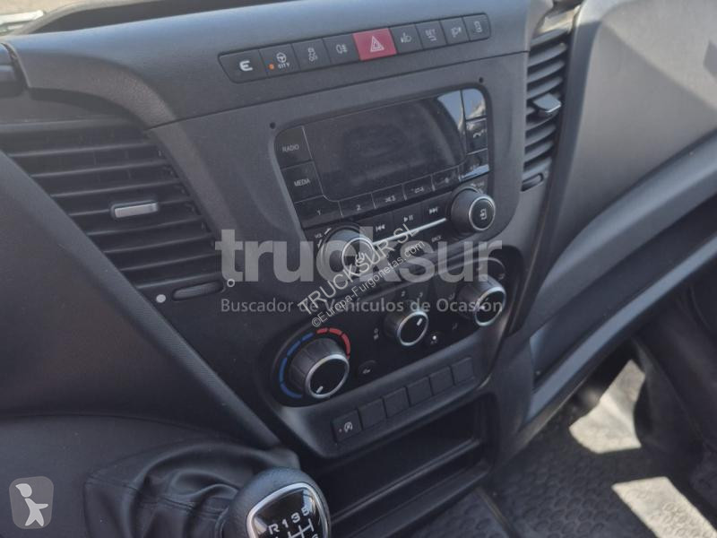 Furgoneta Iveco  DAILY 35S16 12M3