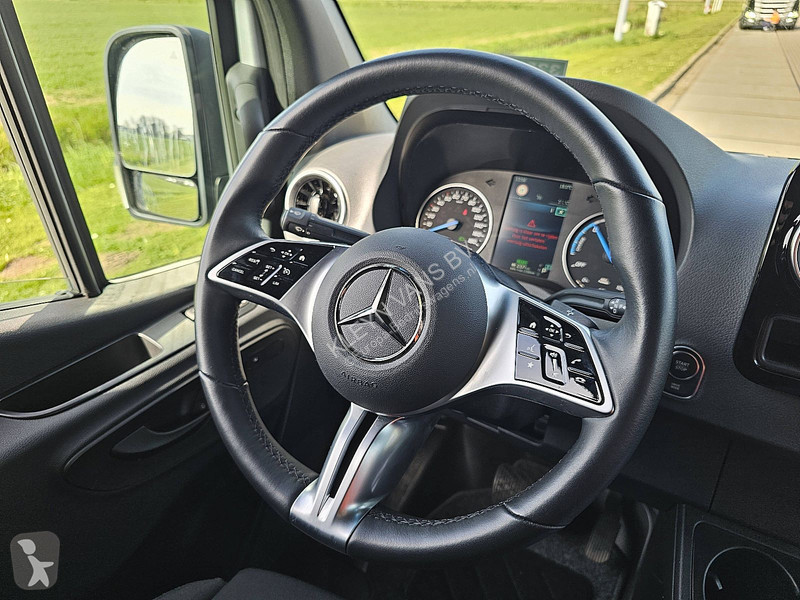 Samochód dostawczy Mercedes L3H2 320 300Km WLTP!